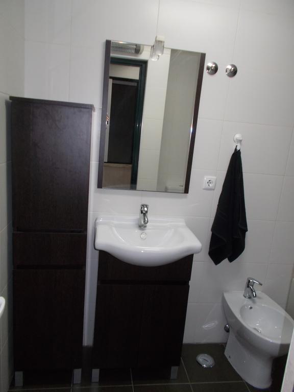 Your Home Sao Bento Apartment 141 Lisbon